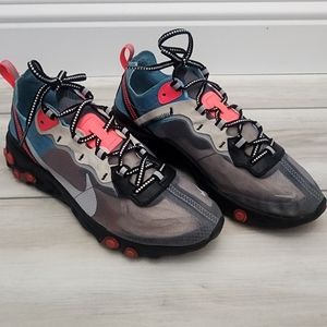 Nike 8.5 shoes React Element 87 solar